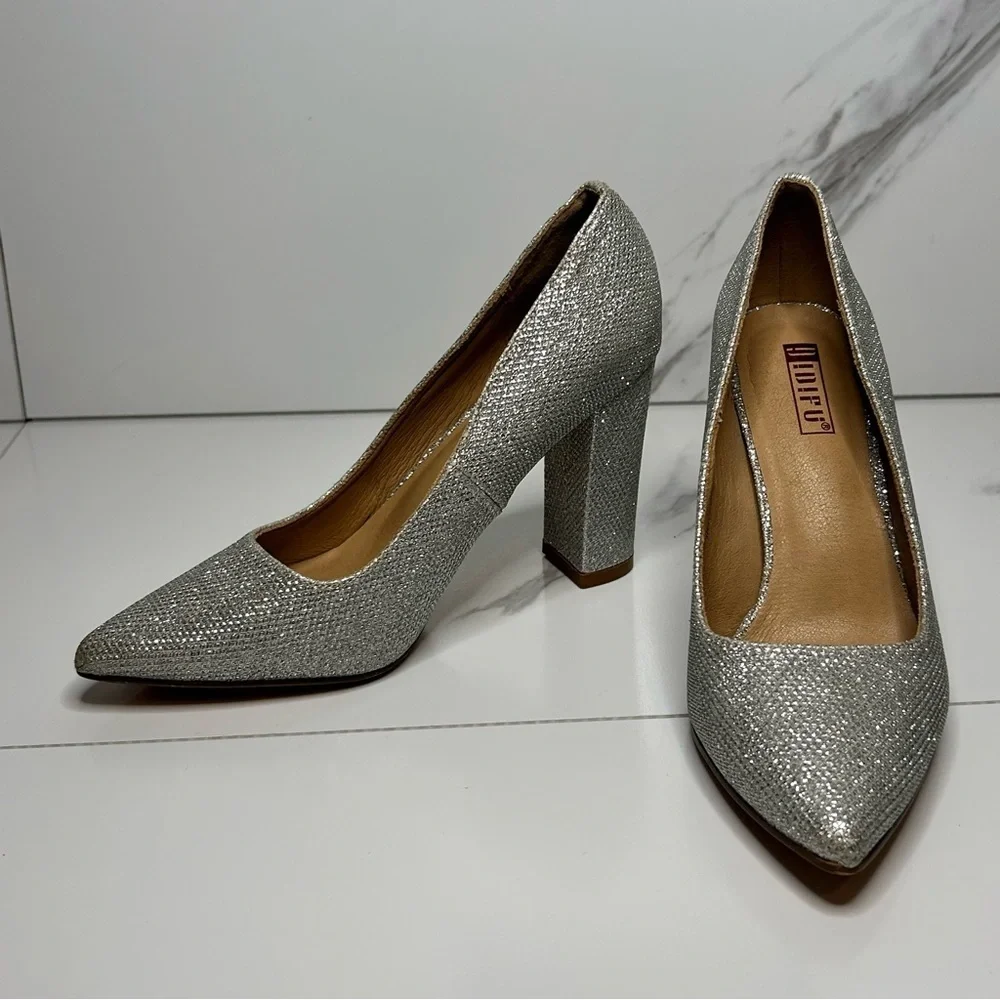 IDIFU Glittering Silver Block Heels Size 6.5